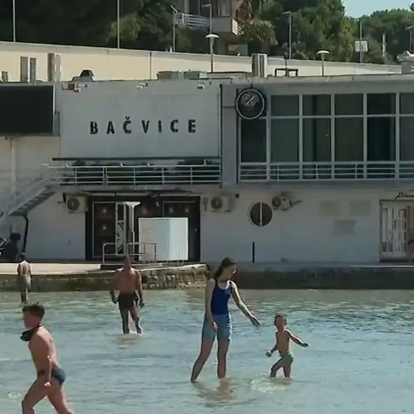 Na splitskim bačvicama turiste će dočekati zatvoreni ugostiteljski objekti