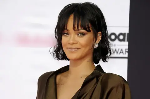 [KVIZ] Koliko znaš o popularnoj pjevačici Rihanni?