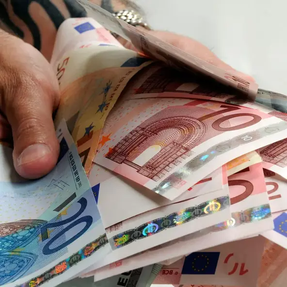 Kod kuće bi uvijek trebali imati ovoliko gotovine, ali nikad ju ne držite na ovim mjestima