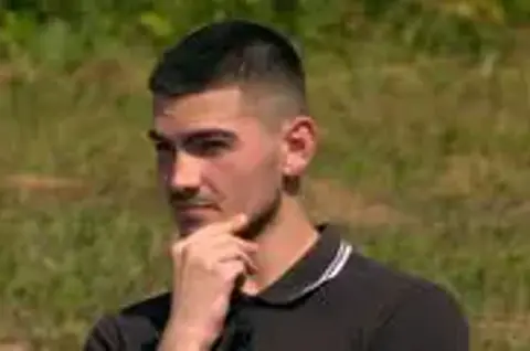 Najmlađi kandidat Patrik nakon pola sata na 'Farmi' tvrdi: 'Dvolični su, stvorili su se klanovi'