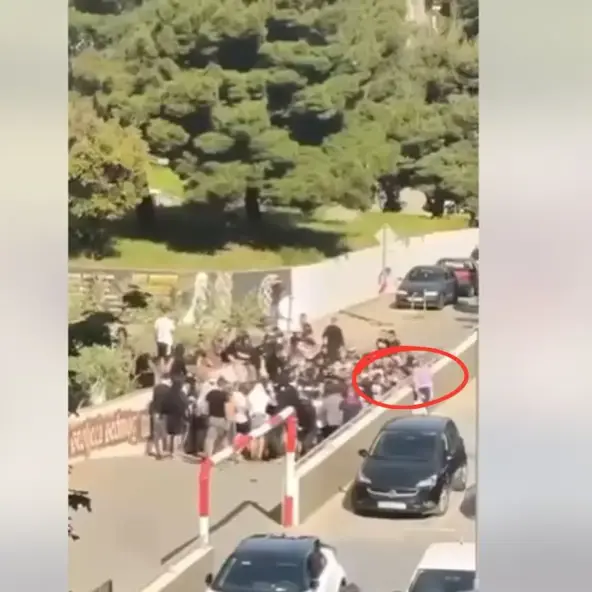 Splitska gospođa oduševila je sve prolaskom između sukobljenih Bad Blue Boysa i Torcide