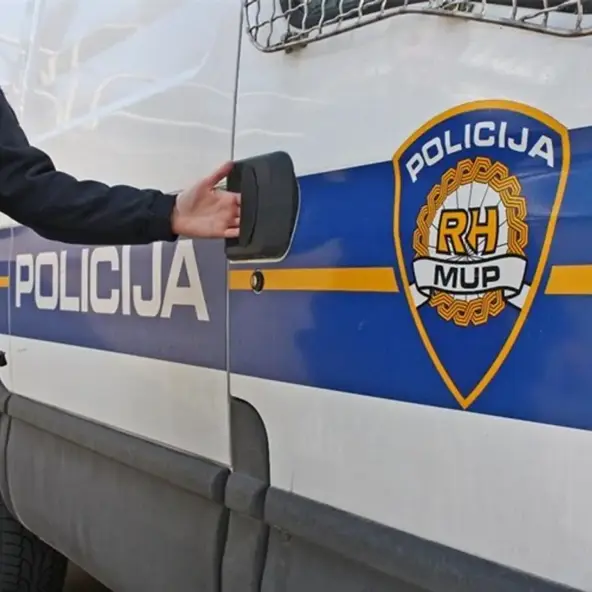 Vozila pijana i bez vozačke u suprotnom smjeru, zabijala se u vozila. Policija objavila detalje