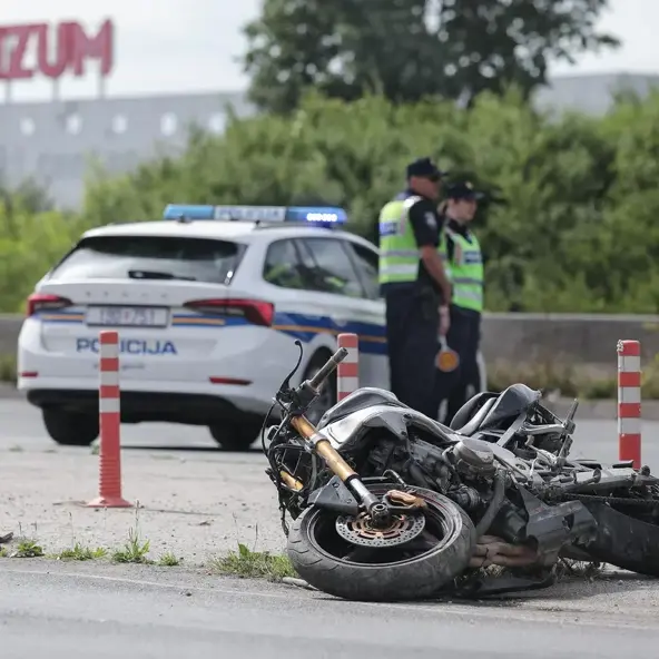 MUP upozorio - Greške koje motocikliste i mopediste najčešće koštaju života