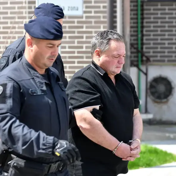 Župnik Vladimir Vizir završio je u istražnom zatvoru zbog spolnog zlostavljanja maloljetnika