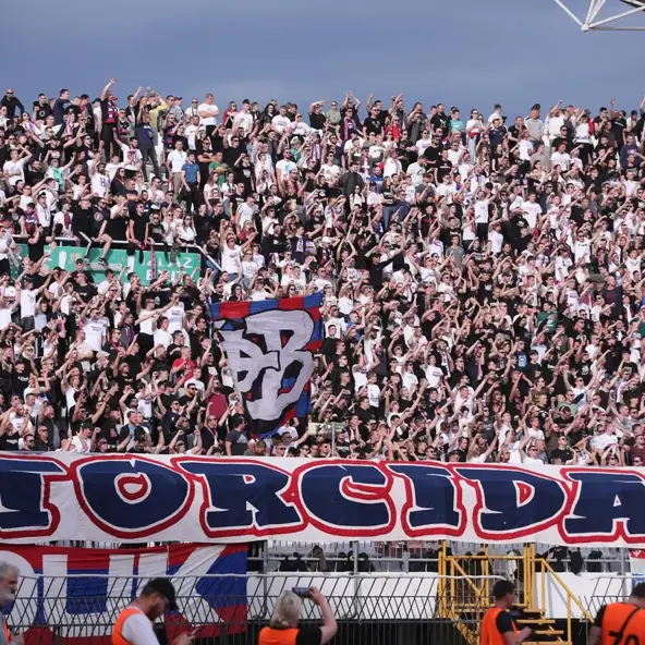 Nakon sukoba oglasila se Torcida uoči utakmice Hajduk Dinamo